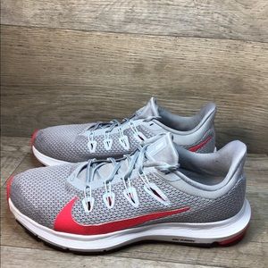 Nike Quest Women's Athletics Sneakers Size 9.5